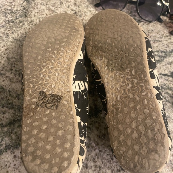 Toms floral Alpargata shoe - Picture 4 of 4